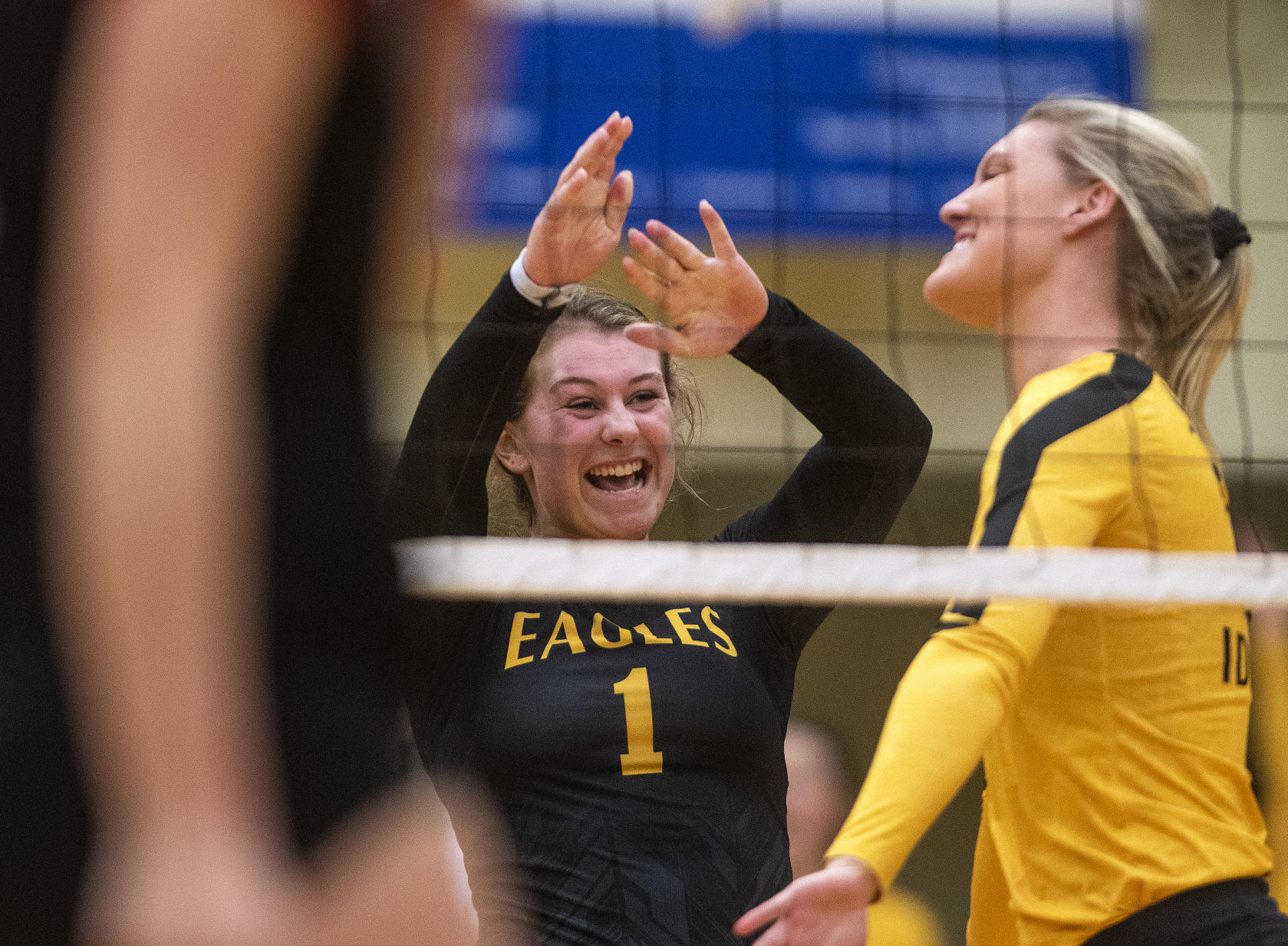 CSI vs Casper volleyball
